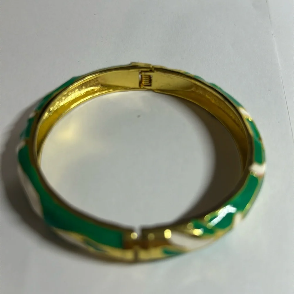 Set‎ of 2 Purple Green Enamel Snap Shut Bracelets